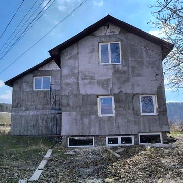 Продаж 2-х будинків с. Будище, в центральній частині села
