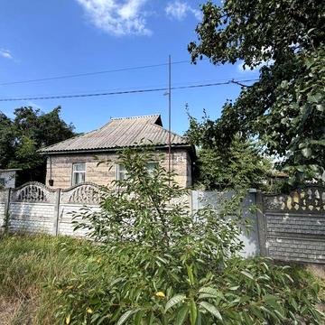 Продаж будинку Крюків