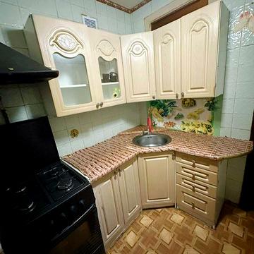 Здам в оренду 4 х кім квартира. 7 спальних місць. Військові ТАК.