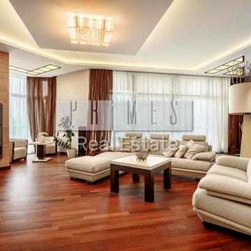 Оренда 5-кімнатної квартири 250 м² з терасою, Центр, вул. Володимирська