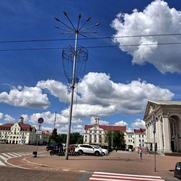 ПЛОЩА!59м2 Продаж  2 кім квартири