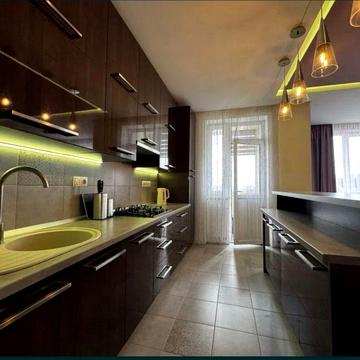 Оренда 2 кімнатної квартири на вул. Під Голоском 8
