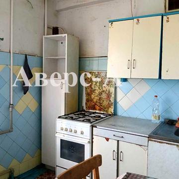 Продам 2-х комнаную квартиру на Заболотного