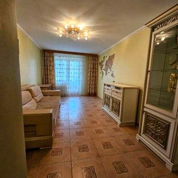 Продаж 2 к квартири, вулиця Галицька.