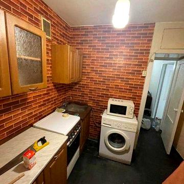 Квартира біля метро Дорогожичі, є газ!