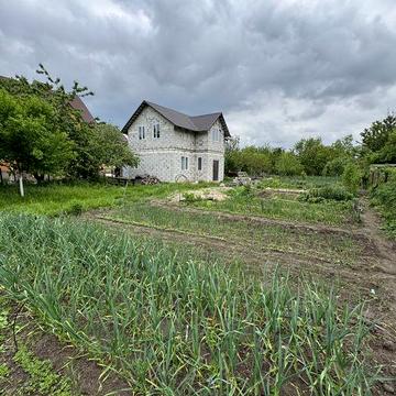 Продам будинок у центрі