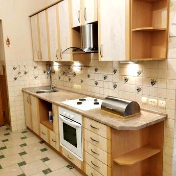 Оренда 2-кім. квартири. Чехова-бл. Центр. ( 24 000грн.).