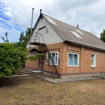Цегляний будинок по вул.Драгоманова