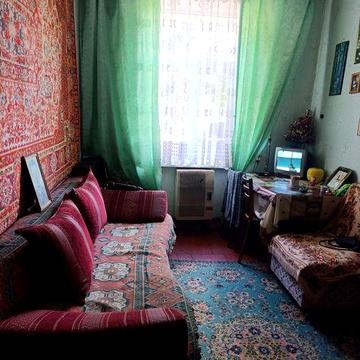 Продам 2х кімнатну квартиру. Район базару Хмільники