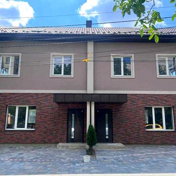 Продаж дуплексу в Бучі з центральними комунікаціями та газом. Продаж від забудовника.