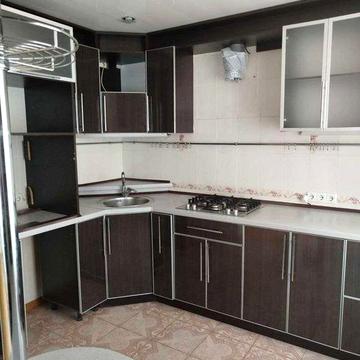 Продам 2 - кімнатну квартиру