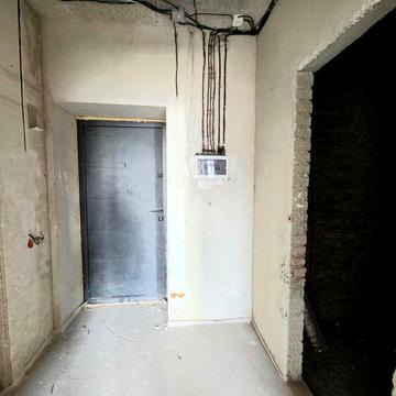 Однокімнатна квартира в Бучі. ГАЗове опалення. Можна на ремонт!