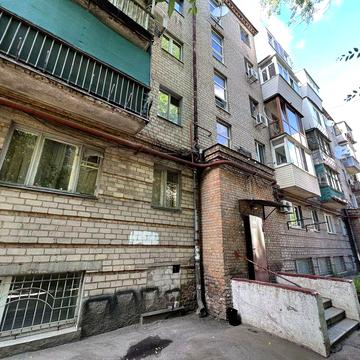 Продам 3-к квартиру низ пр.И.Мазепы / К.Гордиенка (Петровского/Матлахова)