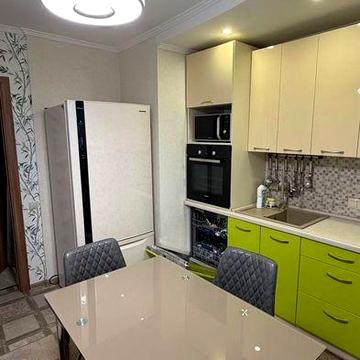 Сдам квартиру Крушельницької 15б