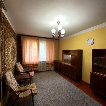Продажа квартиры. Святошинский.Под ремонт. Цена ниже рынка. 2 комнаты