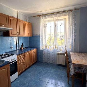 1 к.кв. Чешка. Вул.Захисників України ( Гордіюк), Північний ринок 2 хв.