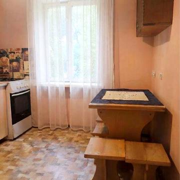Продаж 1 кімнатна квартира в центрі міста
