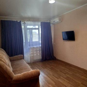 Срочно продам! м Дворец Спорта,1 ком. кв.с ремонтом