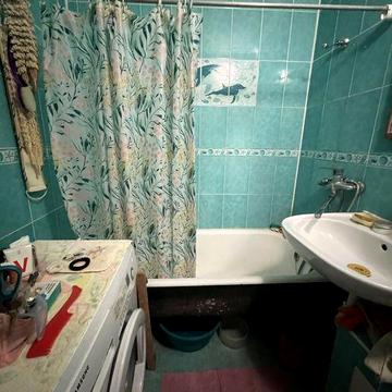 Продаж трикімнатноі квартири в Пентагоні