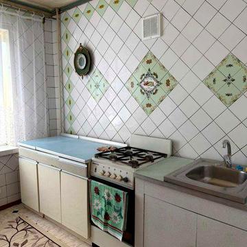Сдам двушку на Песках
