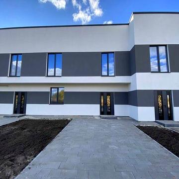 Продаж котеджу 3кім. 125,3 кв.м з ділянкою на 1,5 сотки