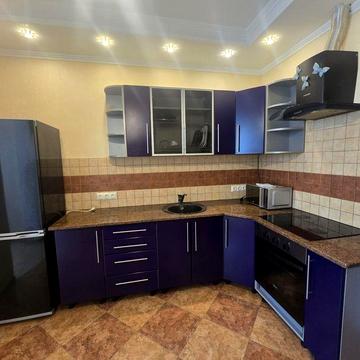 Оренда просторої 1-кімнатної квартири в ЖК «Брест-Литовський»
с. Чайки,