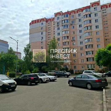 Оренда 1 кімнатної квартири по вул Момота