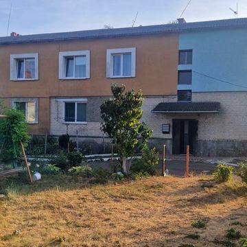 Продаж 3-к квартири 66,3м² з АВТОНОМКОЮ,великим ГАРАЖЕМ та грядками. Луцьк,Княгининок.