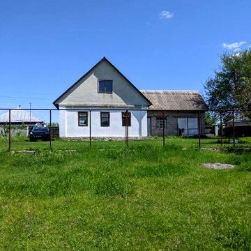 Продати будинок в селі Деньги