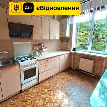 Продам 2 комн. квартиру в самом центре, сталинка,аго
