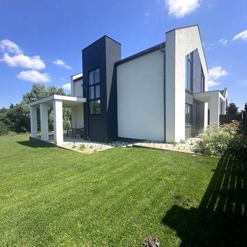 Продам будинок Гостомель з великою ділякою