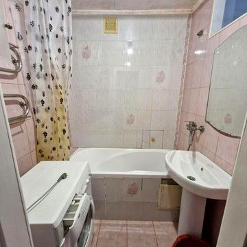 Здам 2 кім кв на Подолі 9000+ ком