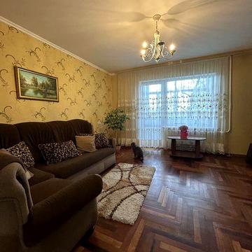 Оренда трикімнатноі в Осипенківському районі