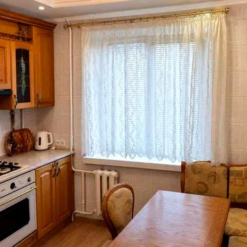 Пропозиція оренди 2 кім. квартири по вул. Суботівська-Широка