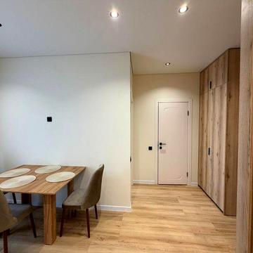 Продам затишну 1 кімнатну квартиру -40кв-75000₴ ЖК elite park