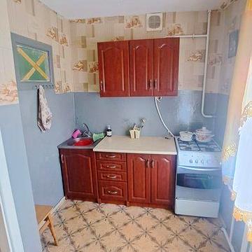 Здам 1-к по вул.Набережна, 4 за 7500