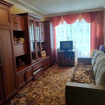 Продам  2 кімнатну квартиру
