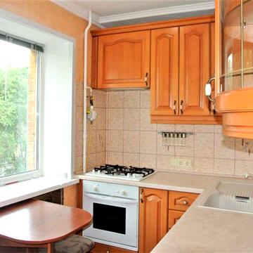 Метро Лукьянівська – 1,5 км Оренда 1к квартира Вул. Овруцька Шевченківський р-н Газ!