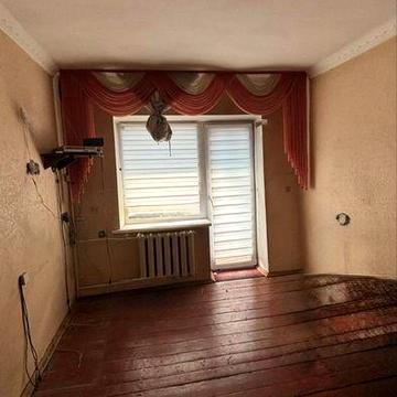 Продаж 3 кімн кв вул. Волинська