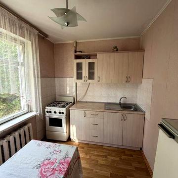 Квартира на 700-річчі, біля Делікату