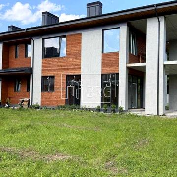 Продажа нового современного 383м в коттеджном городке на 4 дома Козин Конча Заспа без комиссии