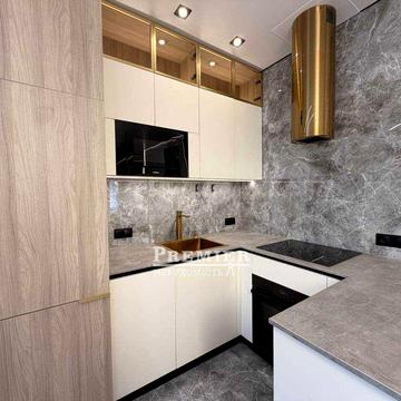 2 комнатная квартира. Парк Победы, дизайнерский ремонт, новый дом