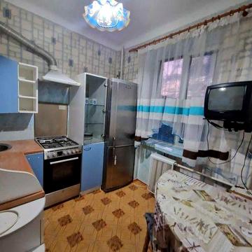 Продам 2кімн.кв., Караваєві дачі,