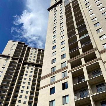 Продам Квартиру в ЖК " Посейдон" на 16й станціі Фонтана, два балкона ЖК Посейдон