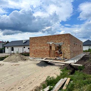 Сучасний одноповерховий будинок 120 м² з терасою
