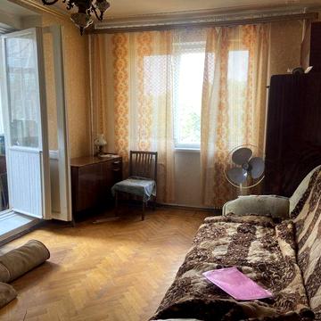 Продам 2 к кв 4/16 в жилом состоянии