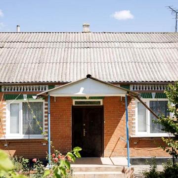Продам цегляний будинок в затишному місці Тульчина
