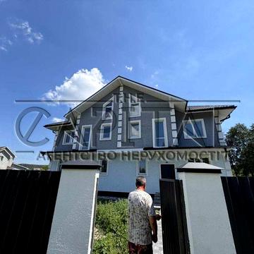 Продаж дуплексу/ Гнідин/ 204 м2/ 6 соток/ з ремонтом