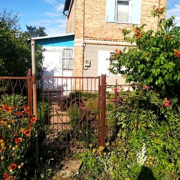 Продаж 3к Дім Центральна вулиця