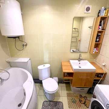 Продам 2-кім  квартиру на Полтавській 8/9 ( Васнєцова)  блочний будинок ТОРГ